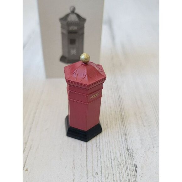 Dept 56 58050 English Post Box heritage village accessory xmas - Picture 3 of 5